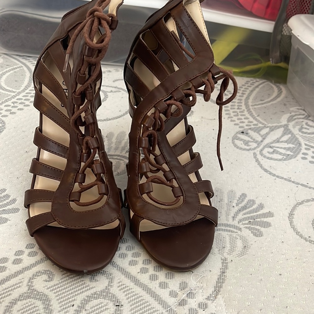 Guess. Brown. Tie up heel